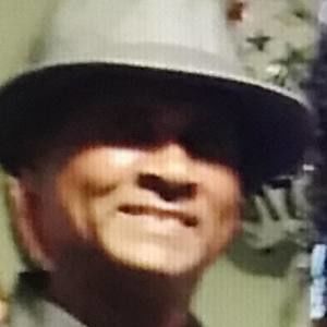 Meet your Posher, Warren